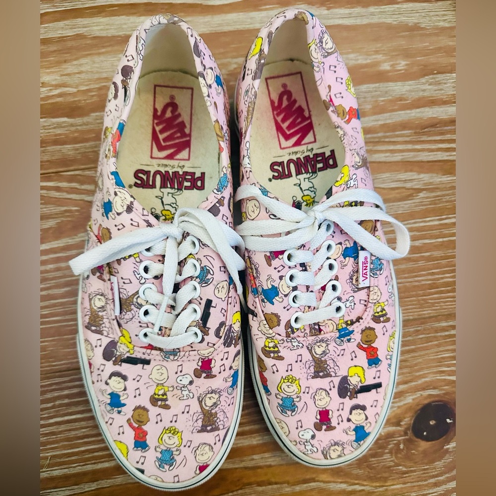 Vans x Peanuts Shoes Women’s 8